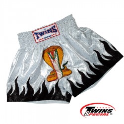 Sort Twins Cobra Under Attack