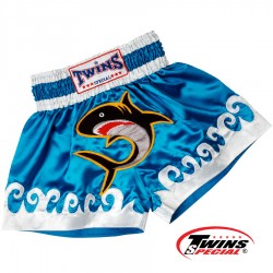 Sort Twins Rechin Valurile Oceanului